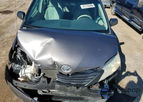 2013 Toyota Sienna L 7-Passenger from USA, damaged, VIN 5TDZK3DC0DS297720